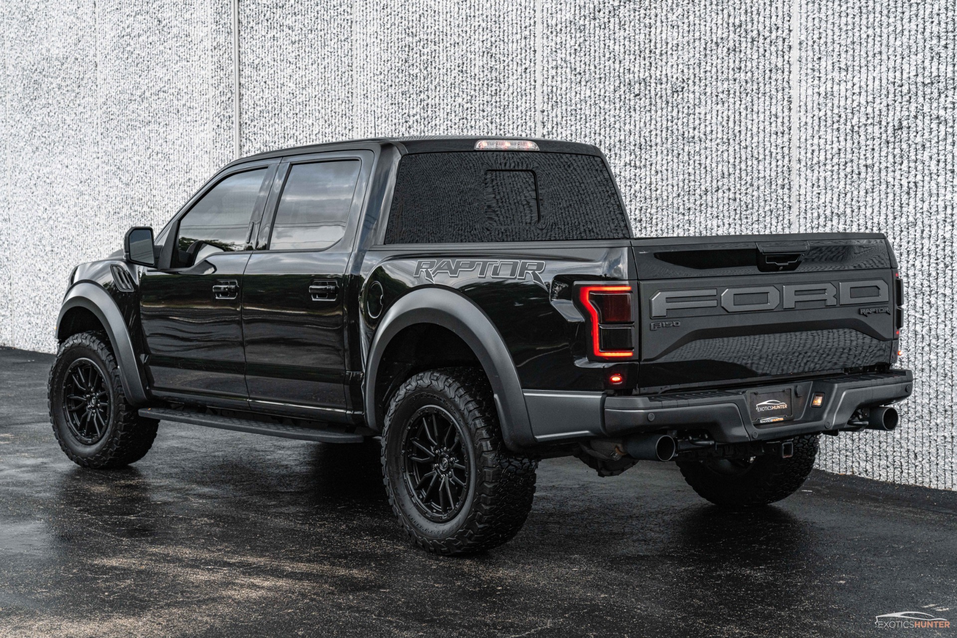 Used 2019 Ford F-150 Raptor w/ Equipment Group 802A, Tech Pack